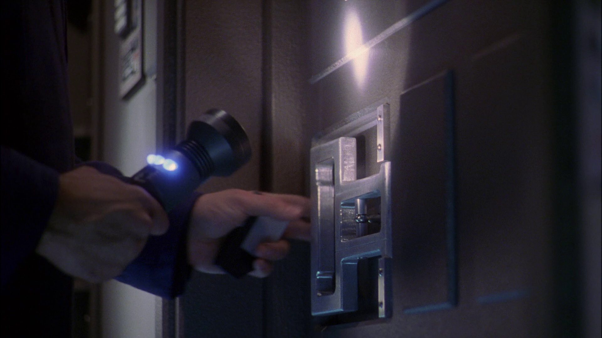 extant_StarTrek_ENT_1x22-VoxSola_0832.jpg
