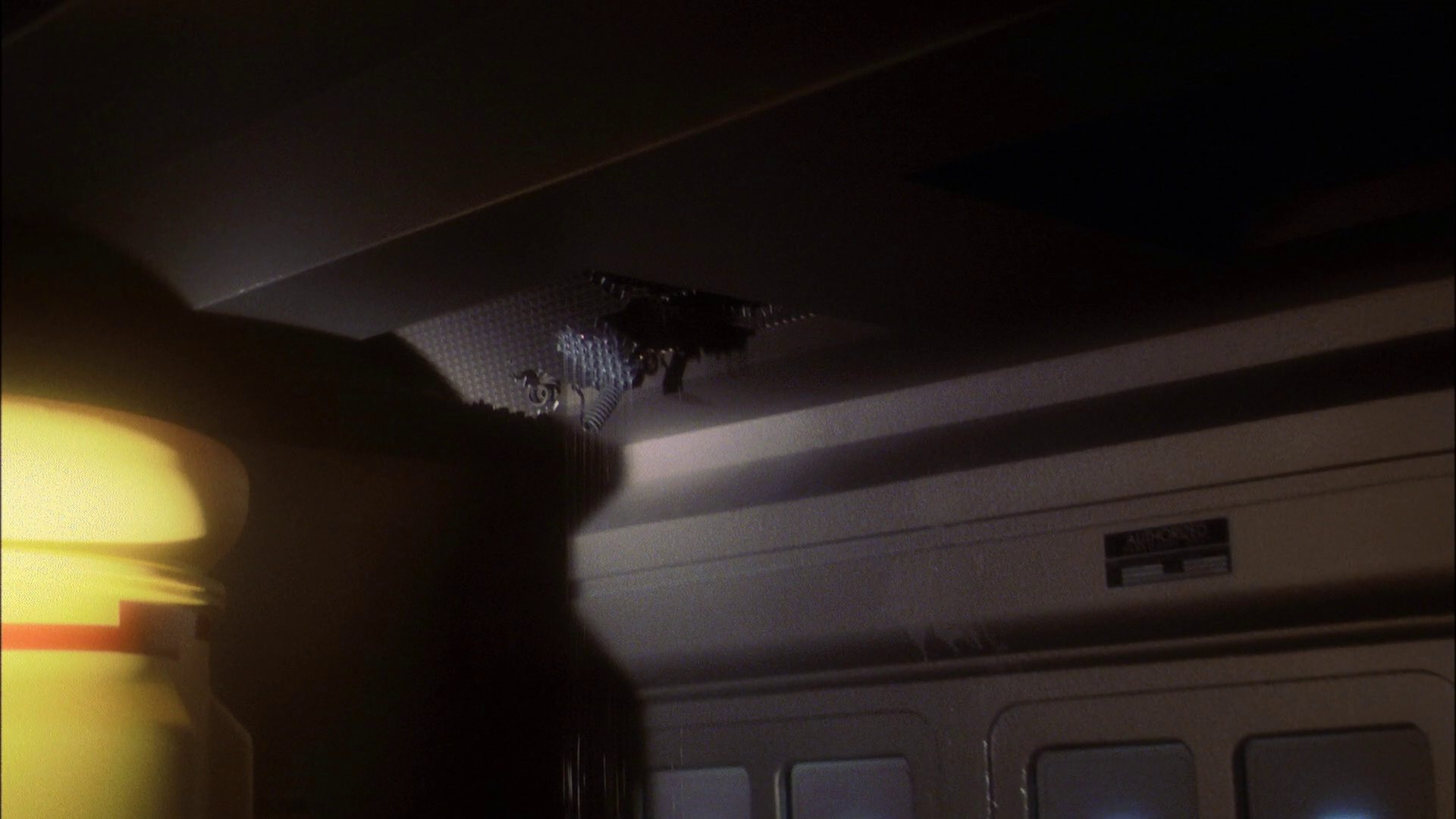 extant_StarTrek_ENT_1x22-VoxSola_0881.jpg