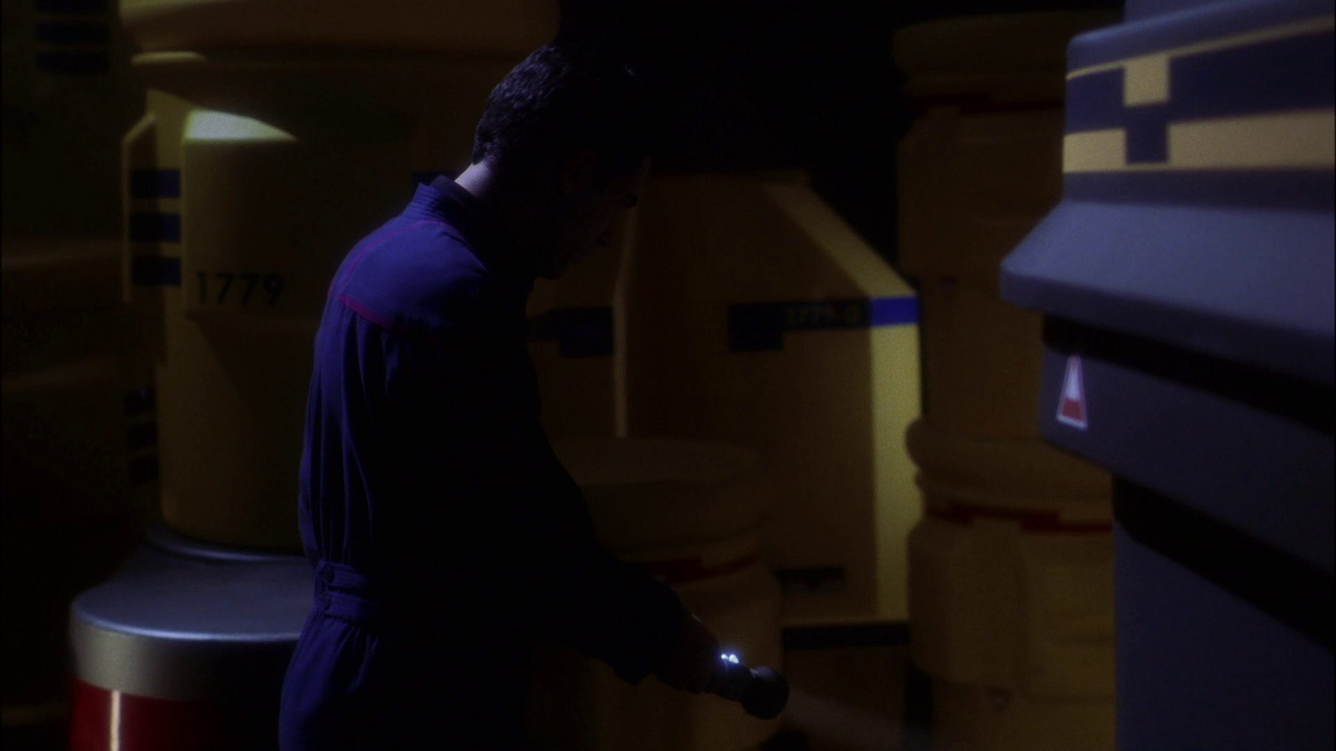 extant_StarTrek_ENT_1x22-VoxSola_0902.jpg