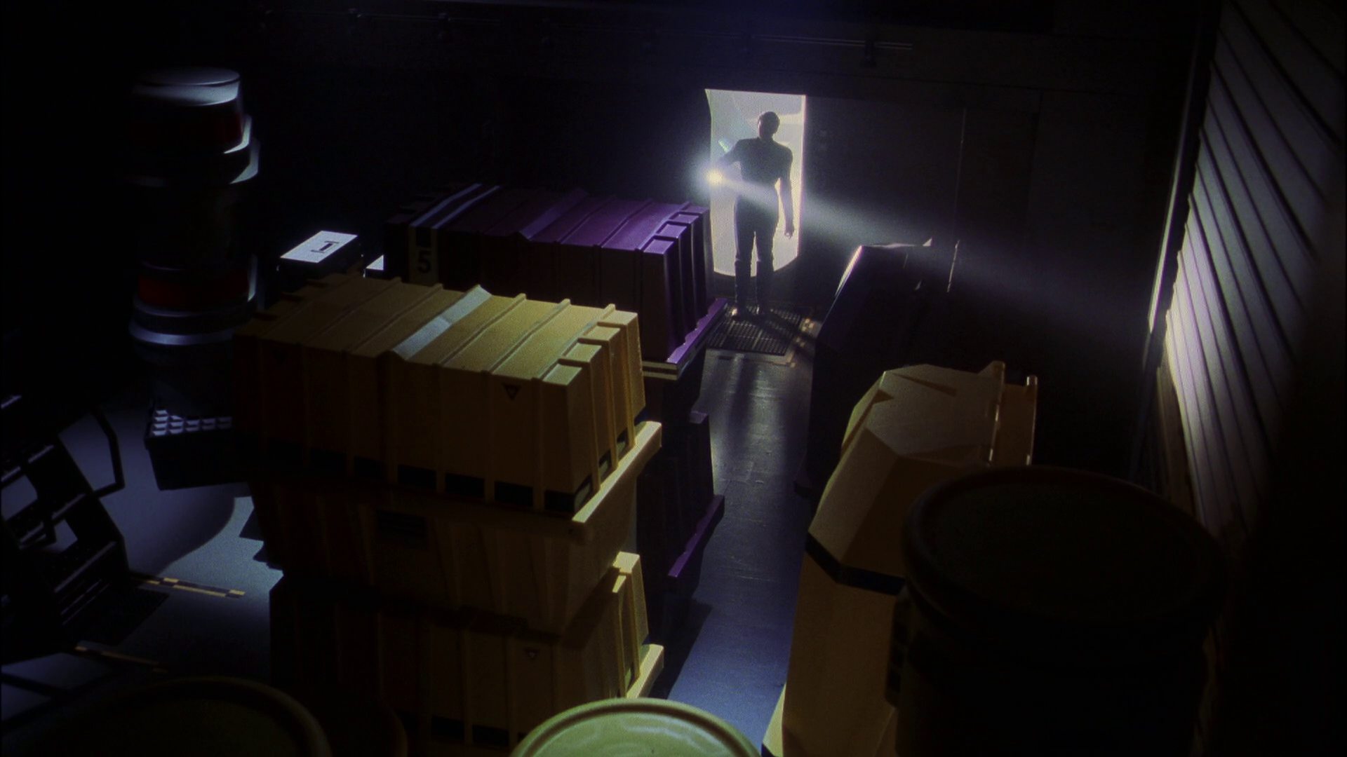 extant_StarTrek_ENT_1x22-VoxSola_0996.jpg
