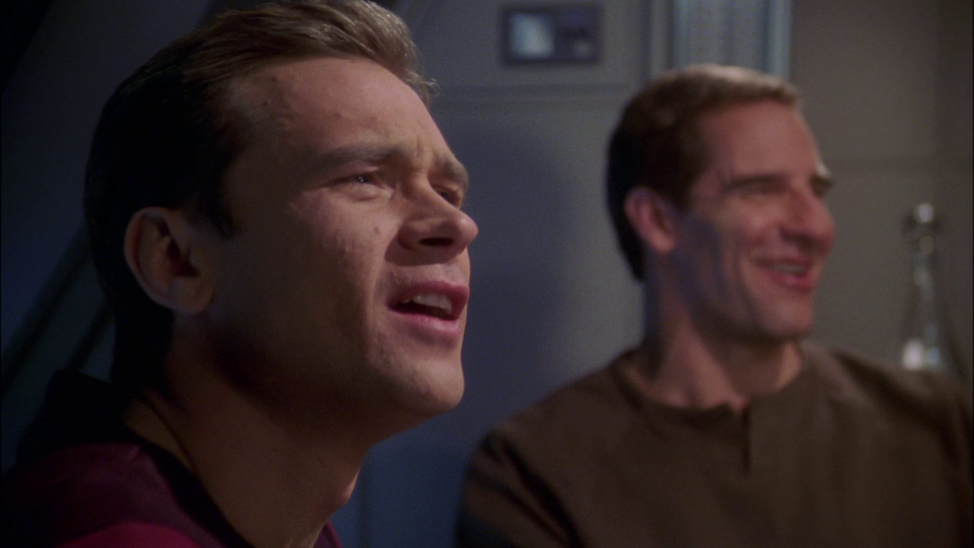extant_StarTrek_ENT_1x22-VoxSola_1007.jpg