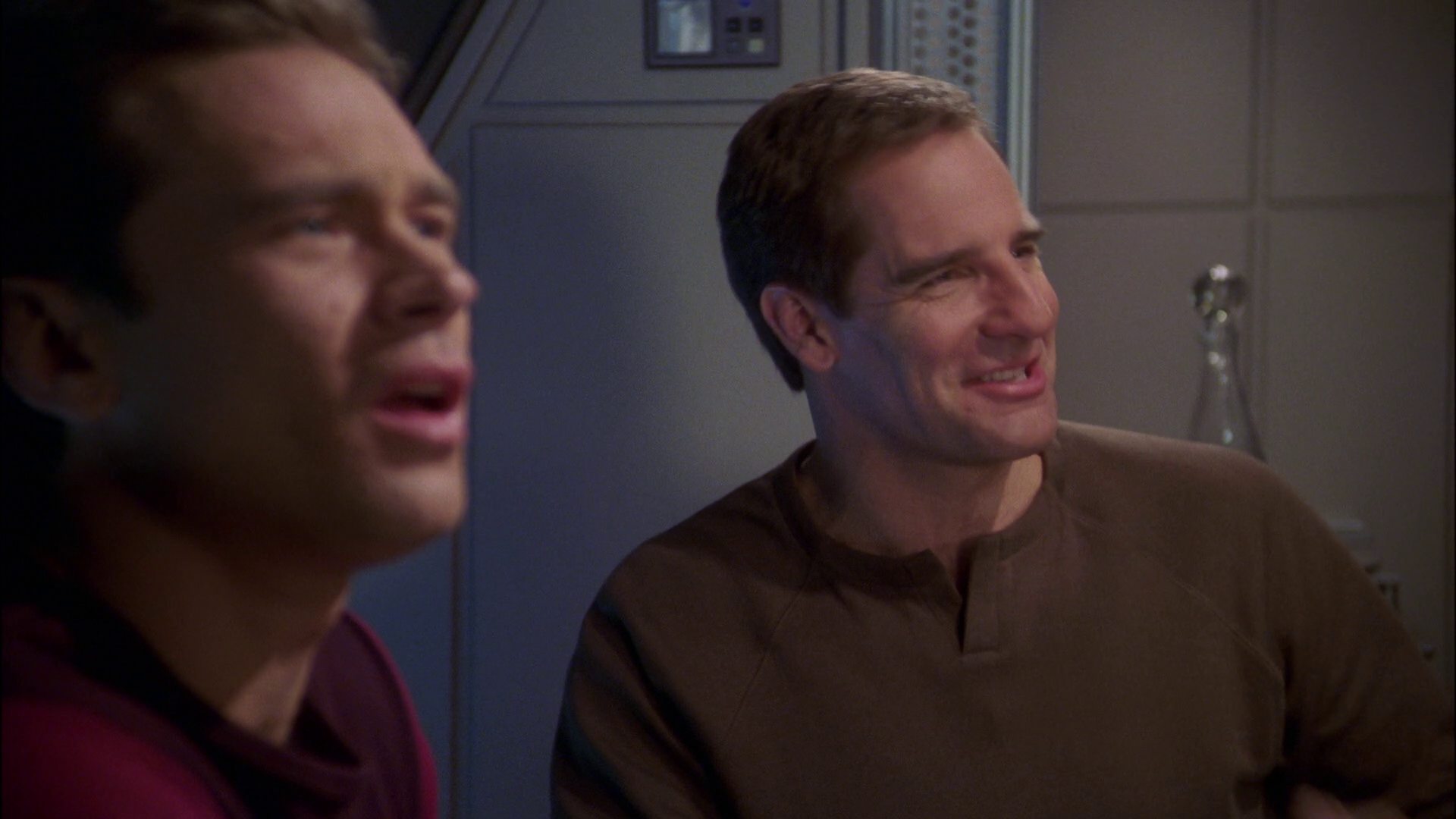extant_StarTrek_ENT_1x22-VoxSola_1012.jpg