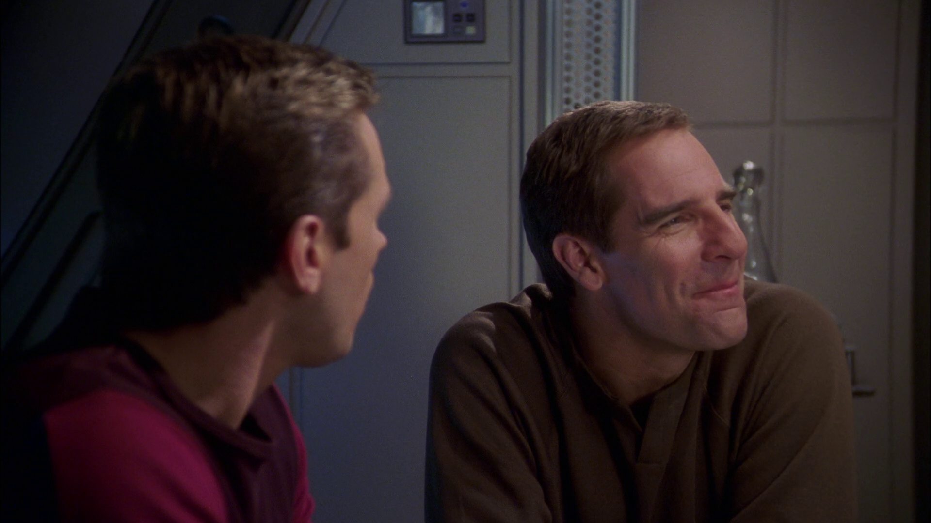 extant_StarTrek_ENT_1x22-VoxSola_1015.jpg