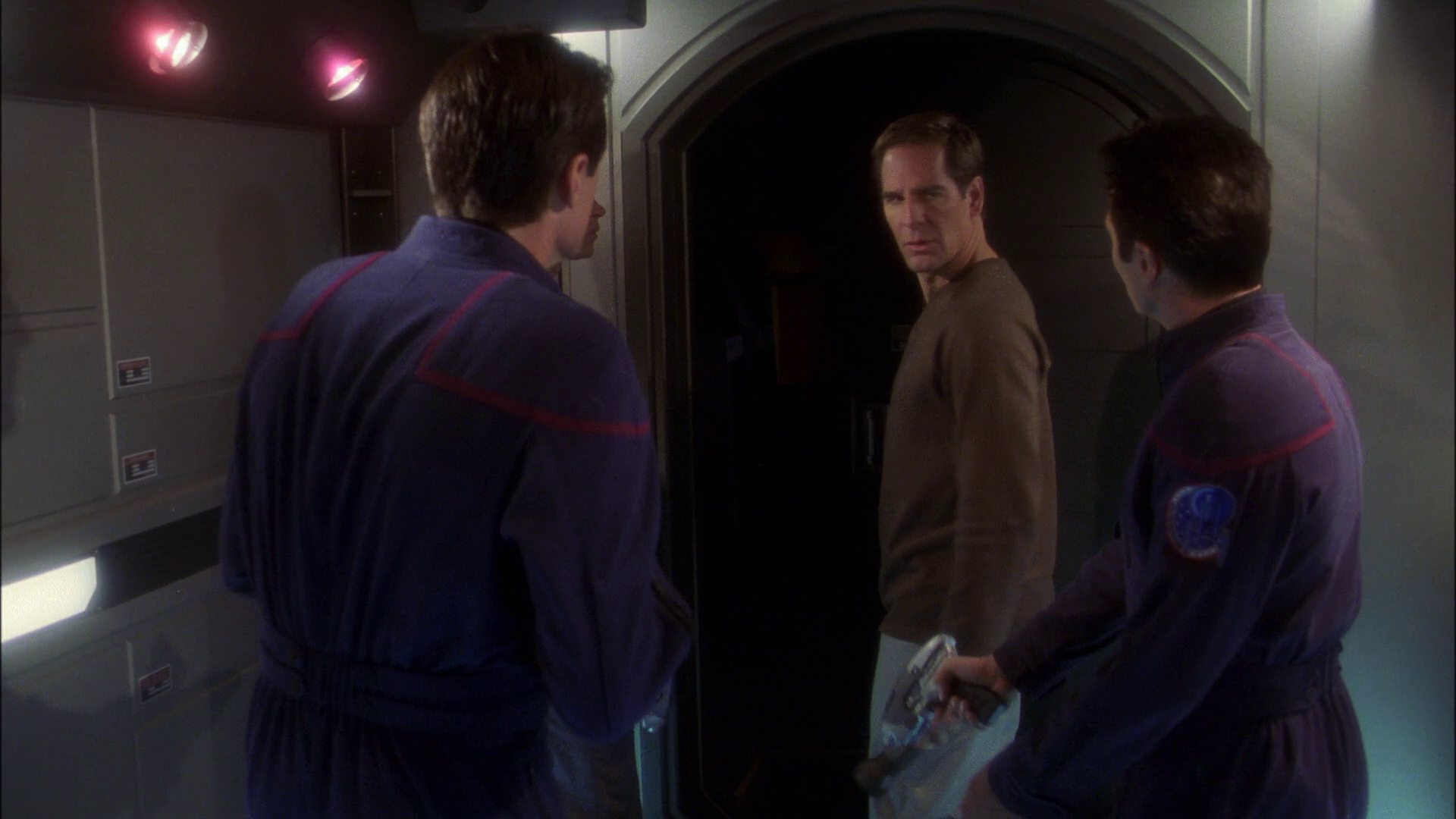 extant_StarTrek_ENT_1x22-VoxSola_1095.jpg