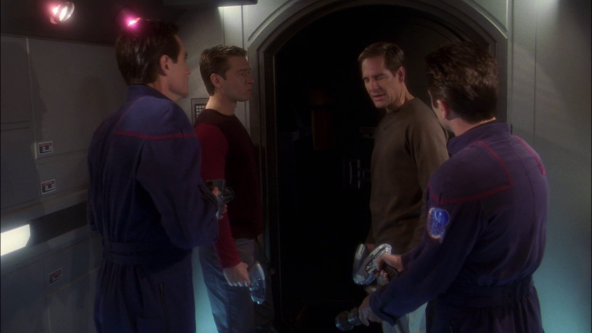 extant_StarTrek_ENT_1x22-VoxSola_1096.jpg