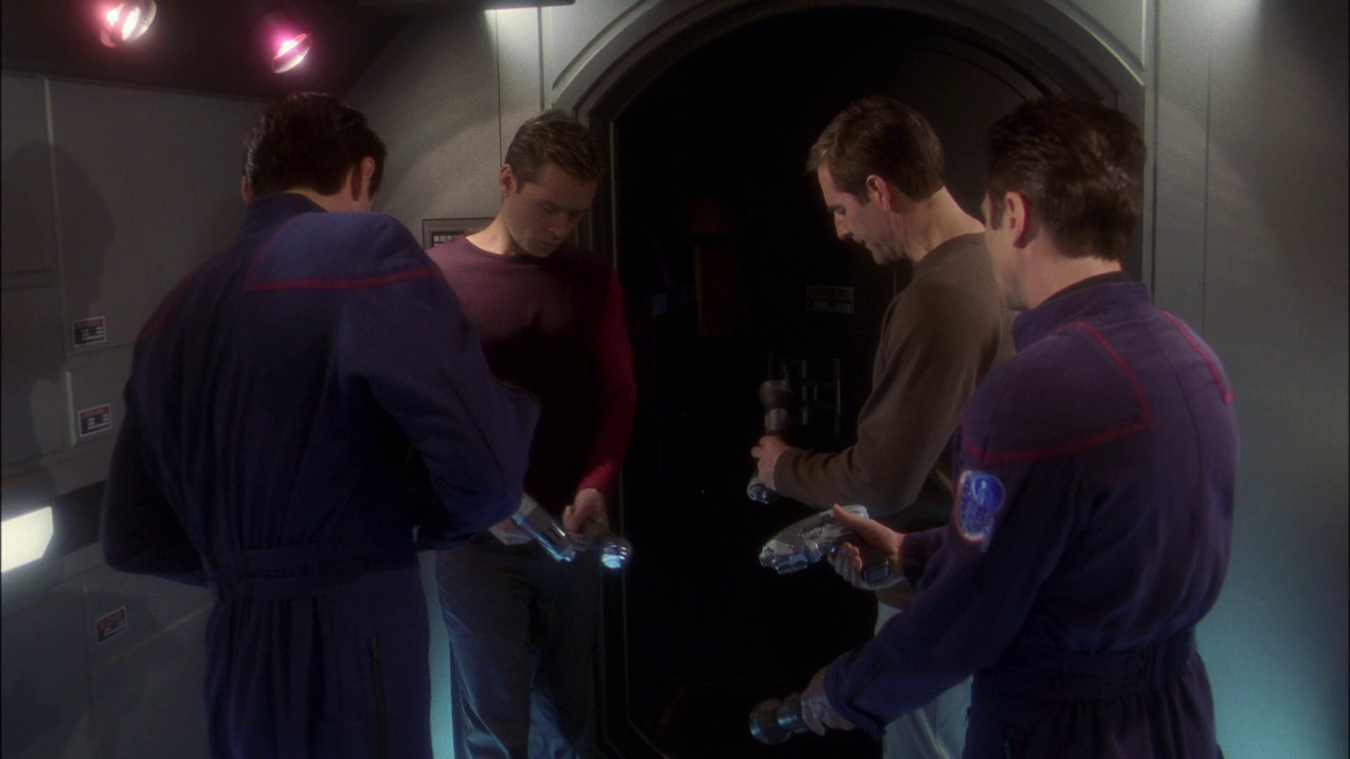 extant_StarTrek_ENT_1x22-VoxSola_1097.jpg