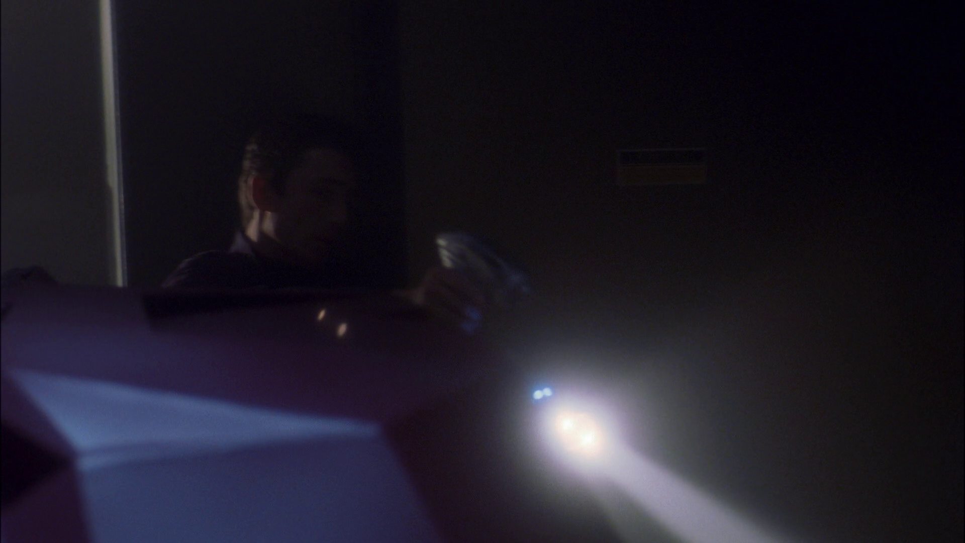 extant_StarTrek_ENT_1x22-VoxSola_1125.jpg