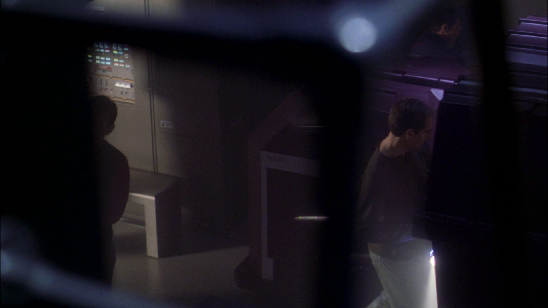 extant_StarTrek_ENT_1x22-VoxSola_1138.jpg