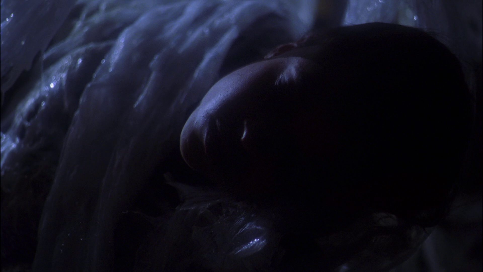 extant_StarTrek_ENT_1x22-VoxSola_1213.jpg