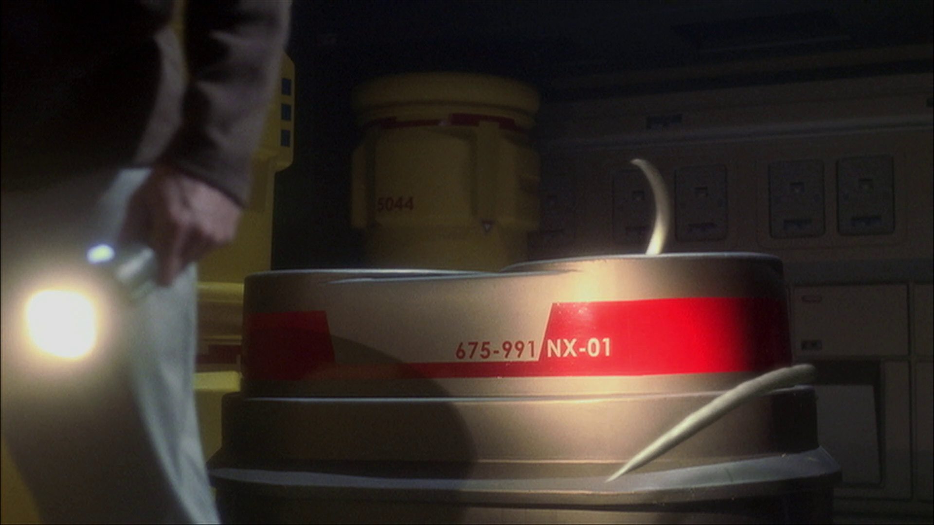extant_StarTrek_ENT_1x22-VoxSola_1273.jpg