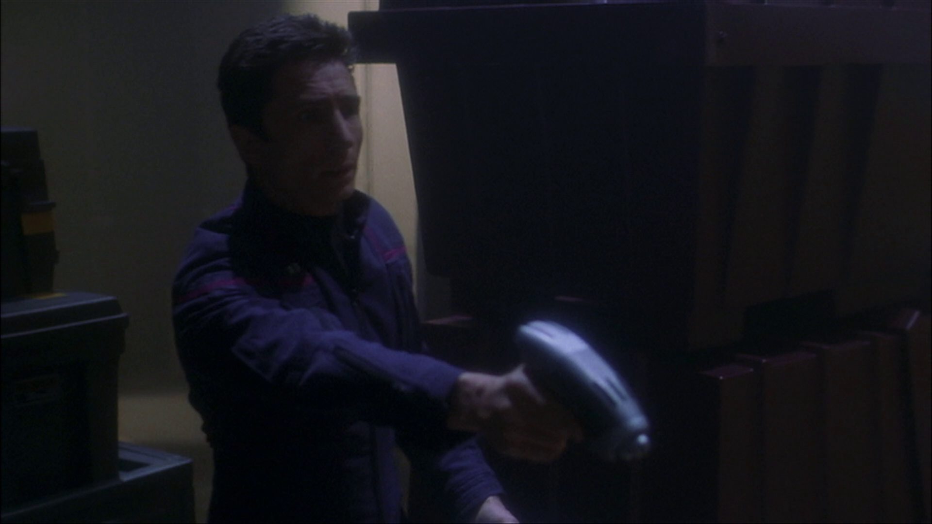 extant_StarTrek_ENT_1x22-VoxSola_1291.jpg