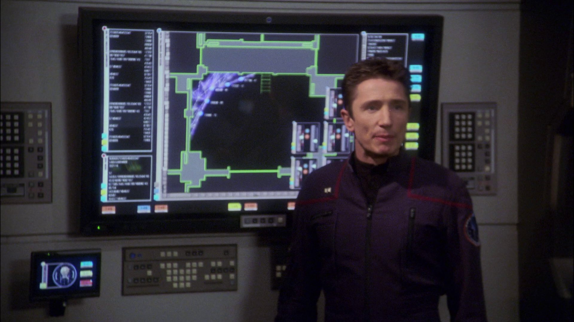 extant_StarTrek_ENT_1x22-VoxSola_1366.jpg