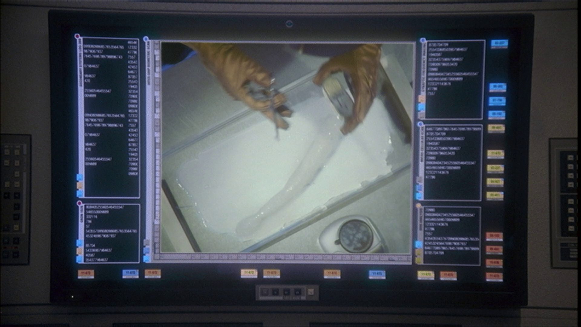 extant_StarTrek_ENT_1x22-VoxSola_1477.jpg