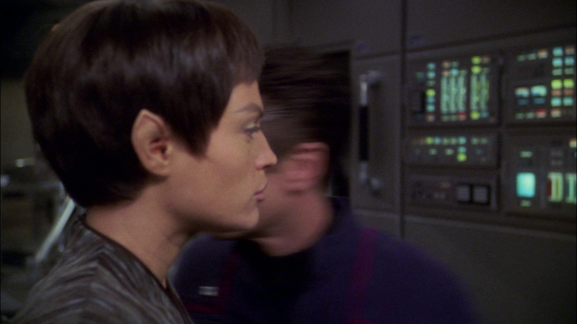 extant_StarTrek_ENT_1x22-VoxSola_1569.jpg