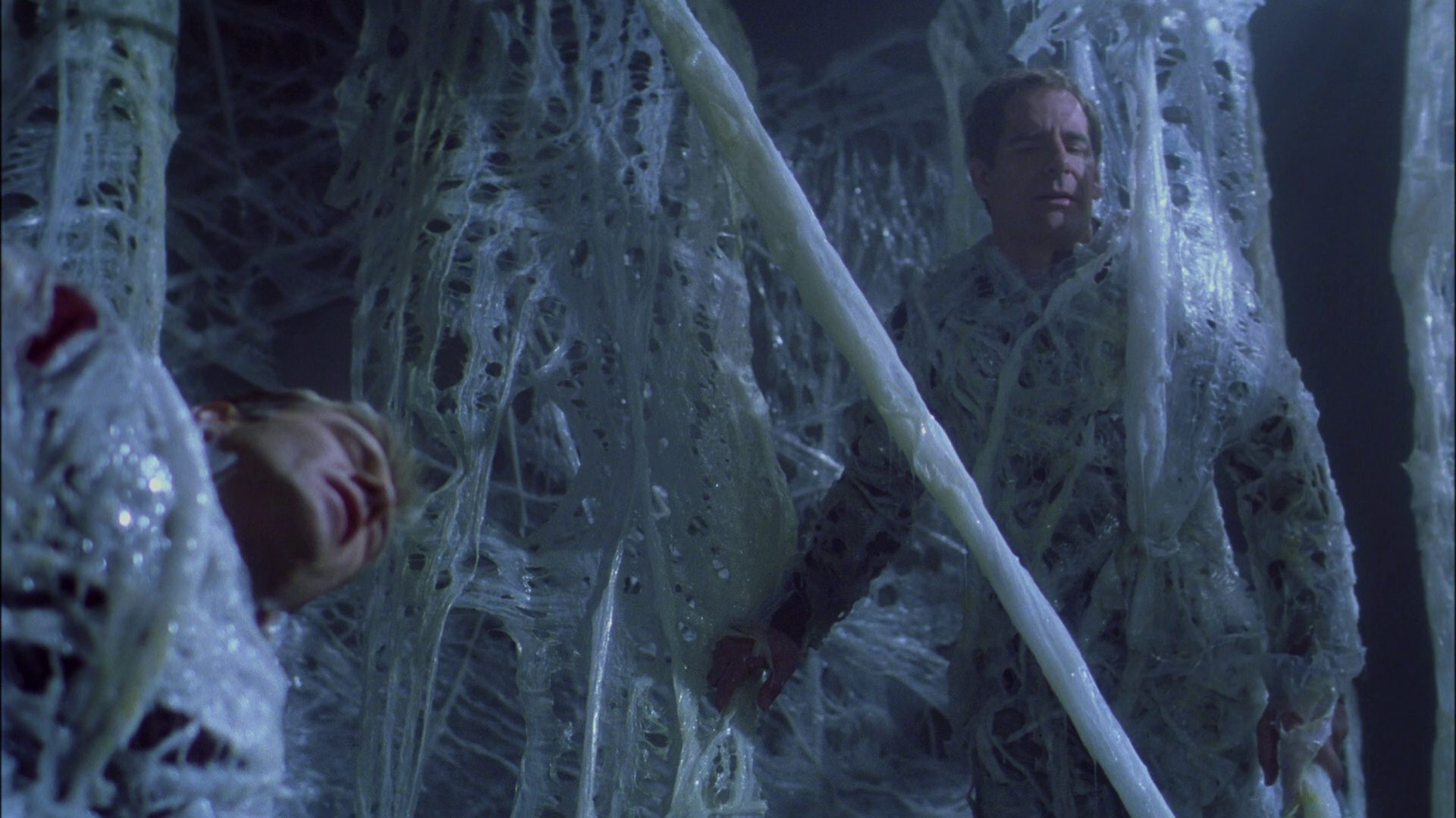 extant_StarTrek_ENT_1x22-VoxSola_1624.jpg