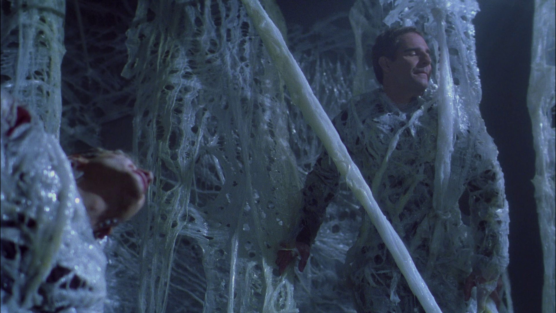 extant_StarTrek_ENT_1x22-VoxSola_1640.jpg