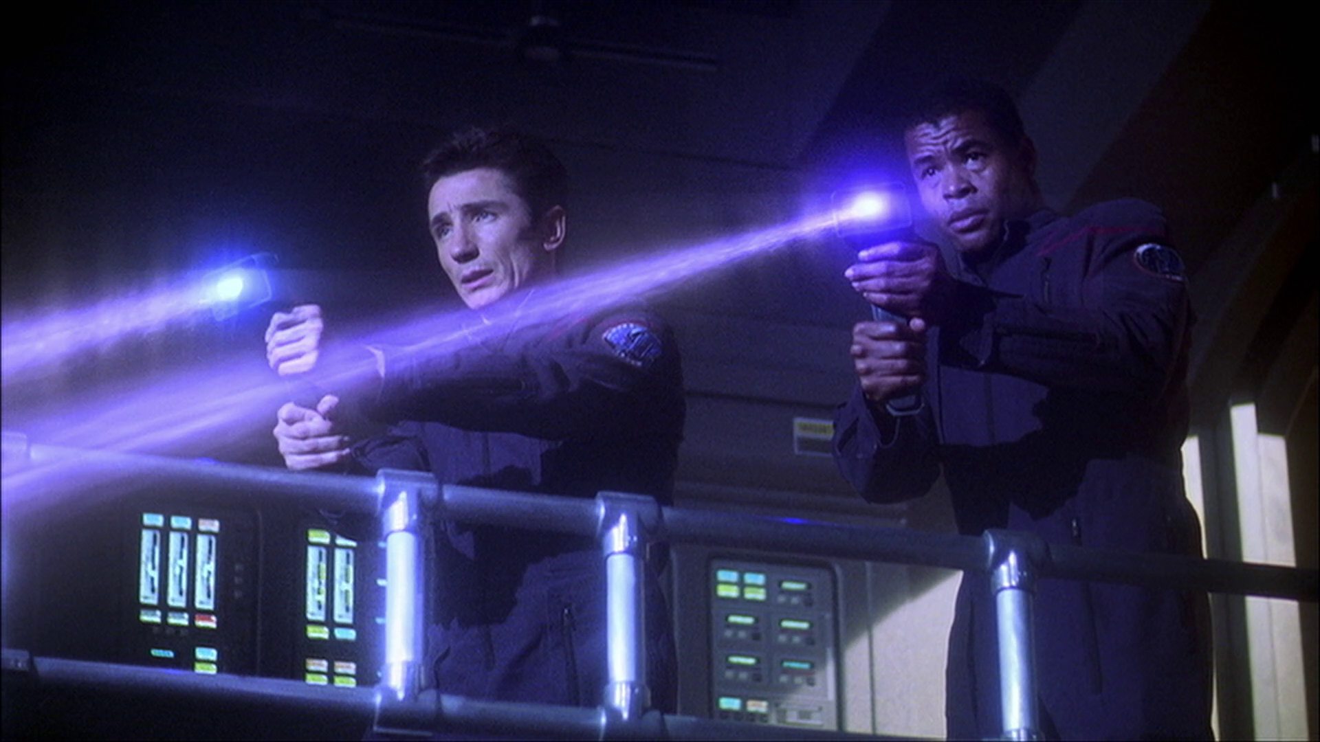 extant_StarTrek_ENT_1x22-VoxSola_1734.jpg