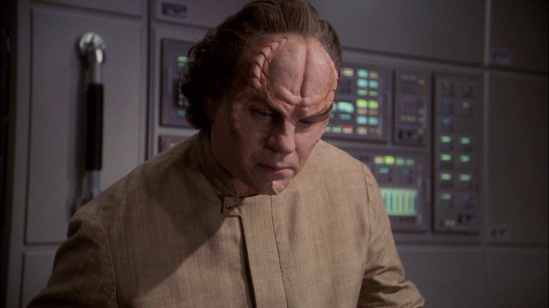 extant_StarTrek_ENT_1x22-VoxSola_1748.jpg