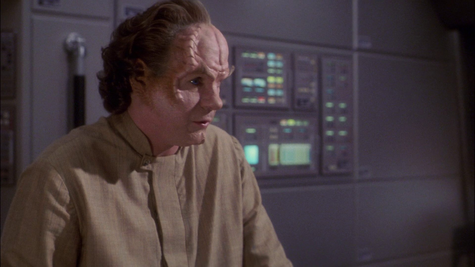 extant_StarTrek_ENT_1x22-VoxSola_1826.jpg