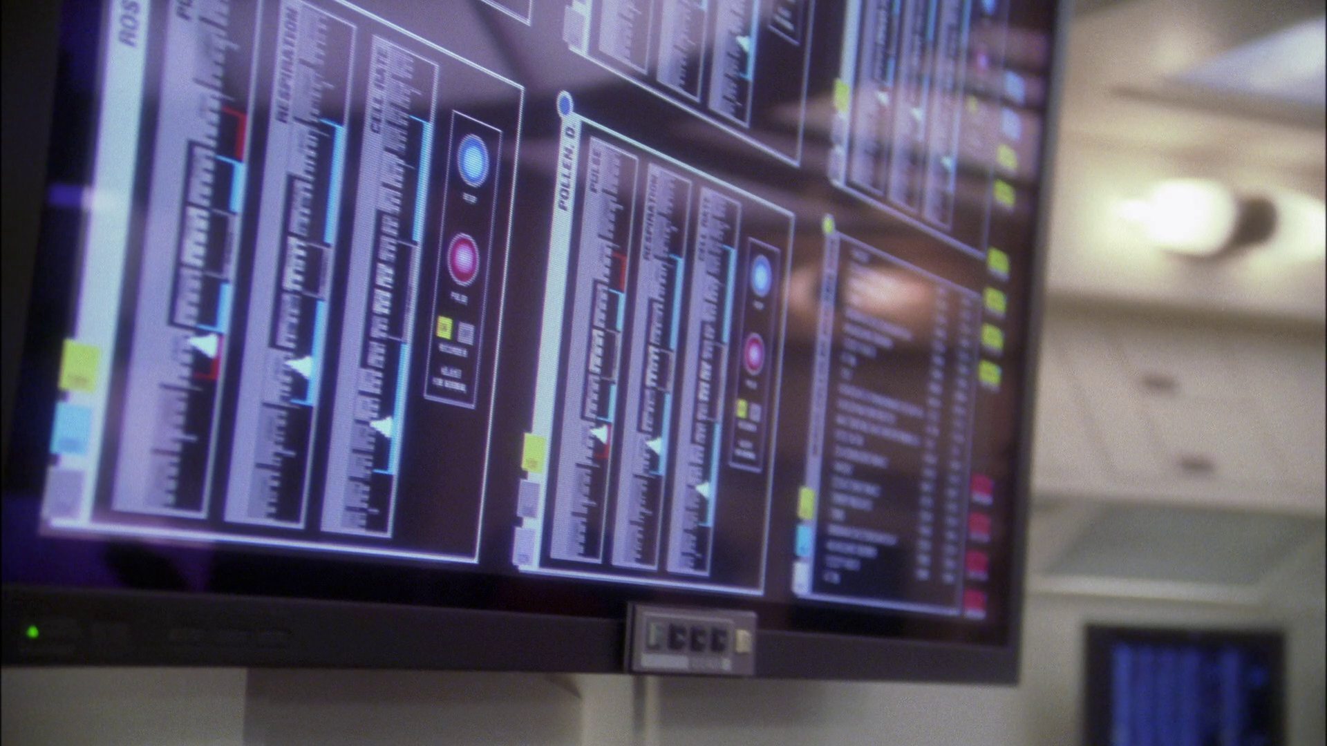 extant_StarTrek_ENT_1x22-VoxSola_1852.jpg