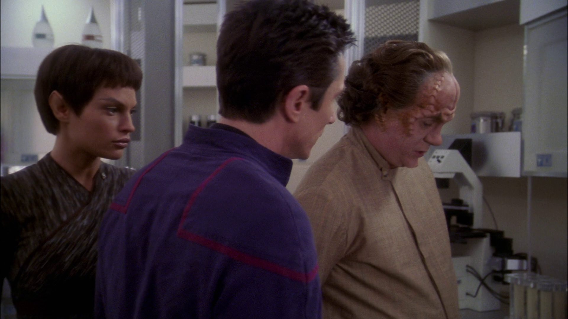 extant_StarTrek_ENT_1x22-VoxSola_1882.jpg