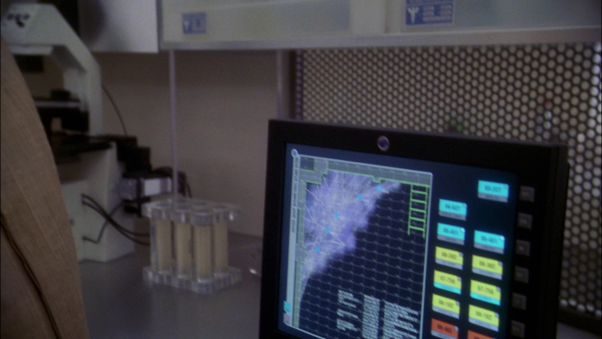 extant_StarTrek_ENT_1x22-VoxSola_1890.jpg