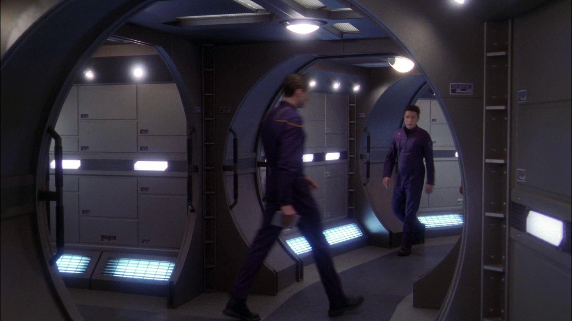 extant_StarTrek_ENT_1x22-VoxSola_1895.jpg