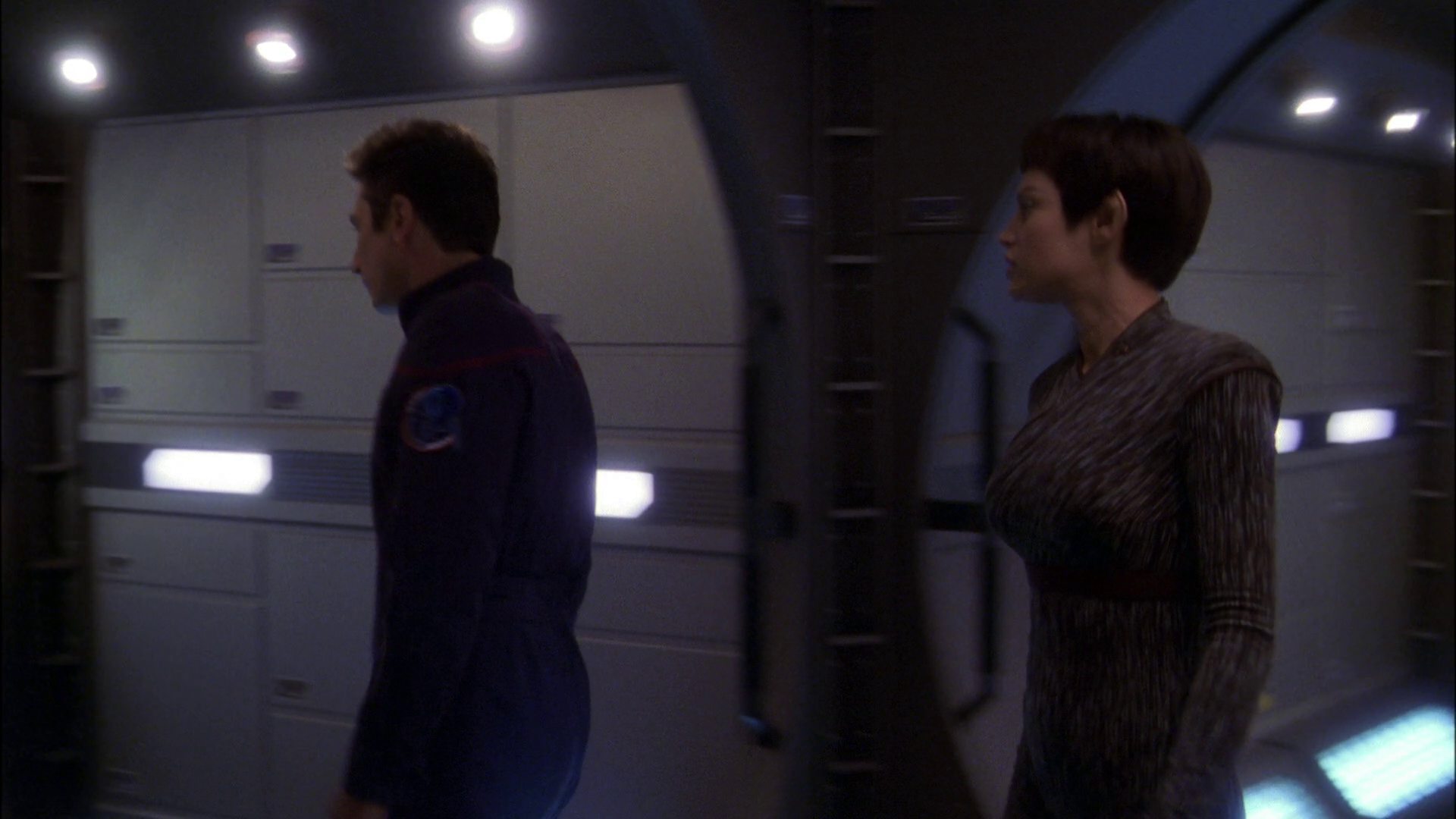 extant_StarTrek_ENT_1x22-VoxSola_1899.jpg