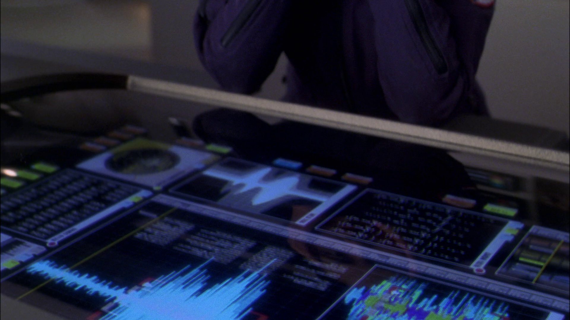 extant_StarTrek_ENT_1x22-VoxSola_1959.jpg