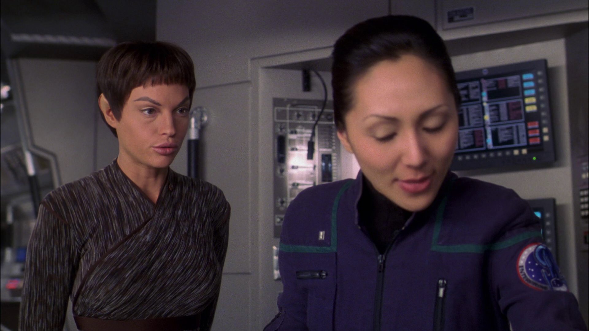 extant_StarTrek_ENT_1x22-VoxSola_2000.jpg
