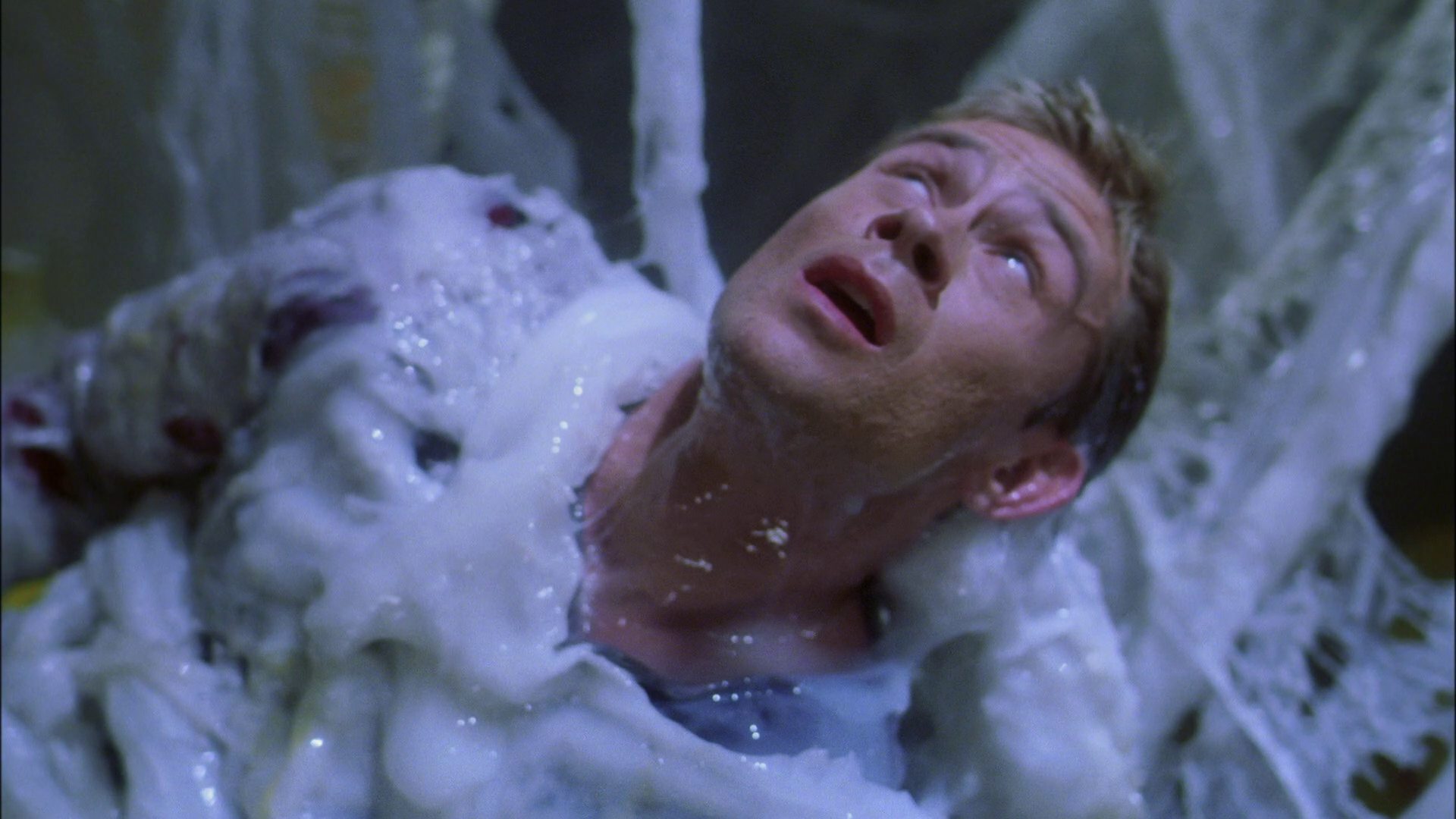 extant_StarTrek_ENT_1x22-VoxSola_2221.jpg