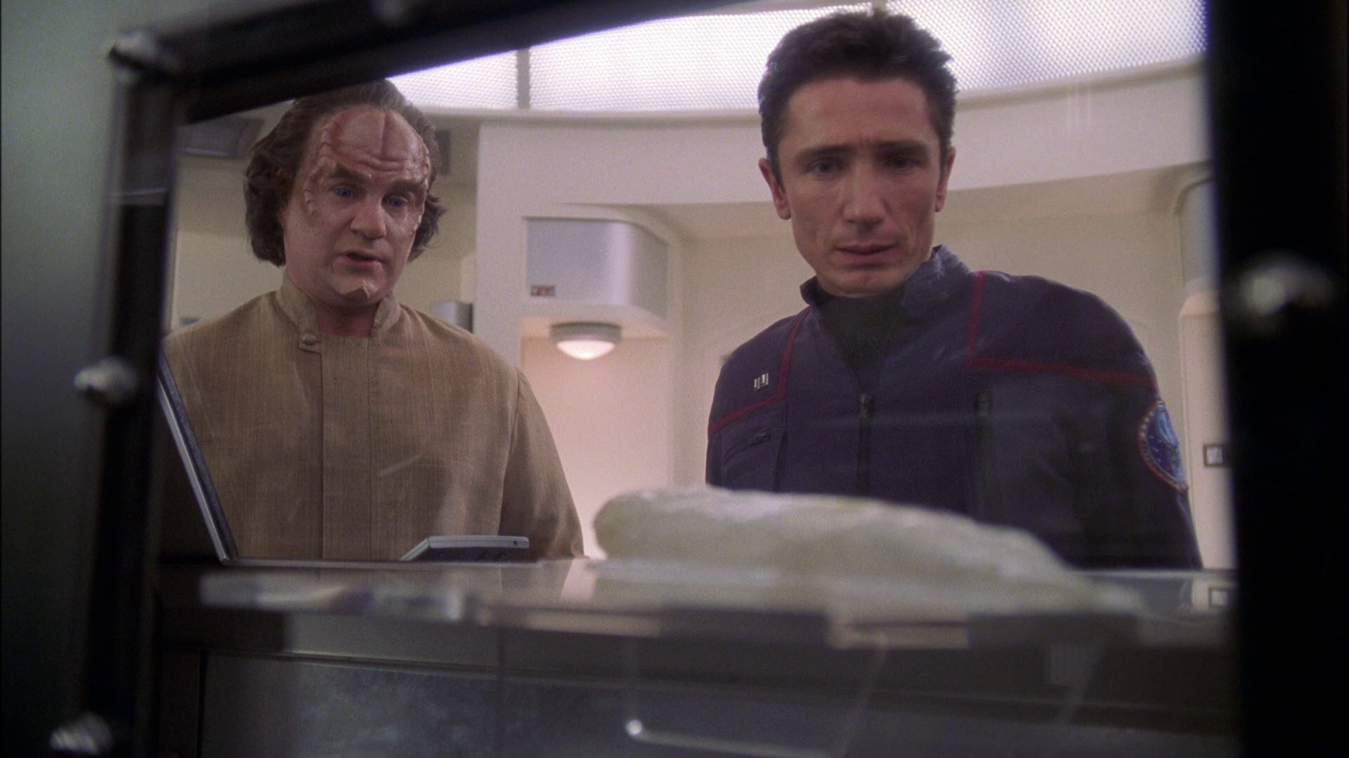 extant_StarTrek_ENT_1x22-VoxSola_2264.jpg