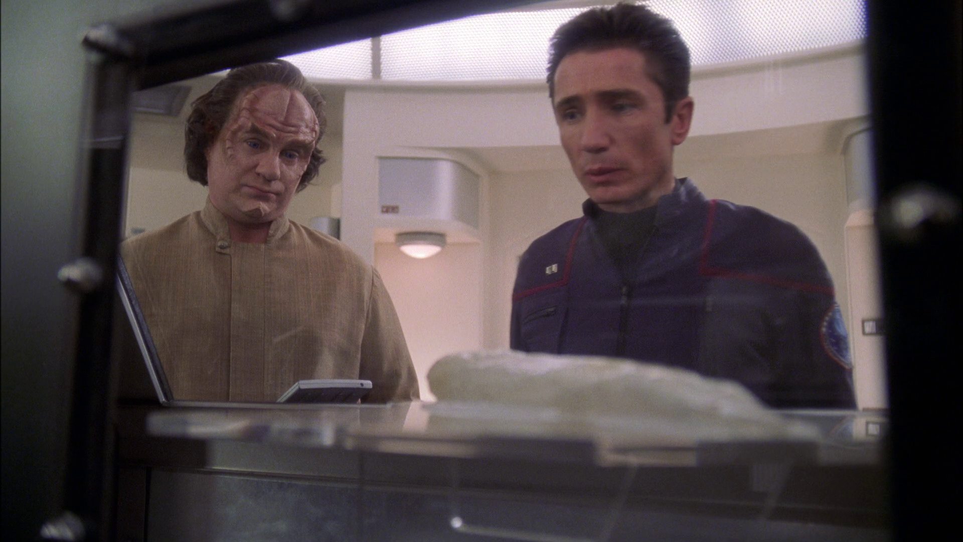 extant_StarTrek_ENT_1x22-VoxSola_2273.jpg