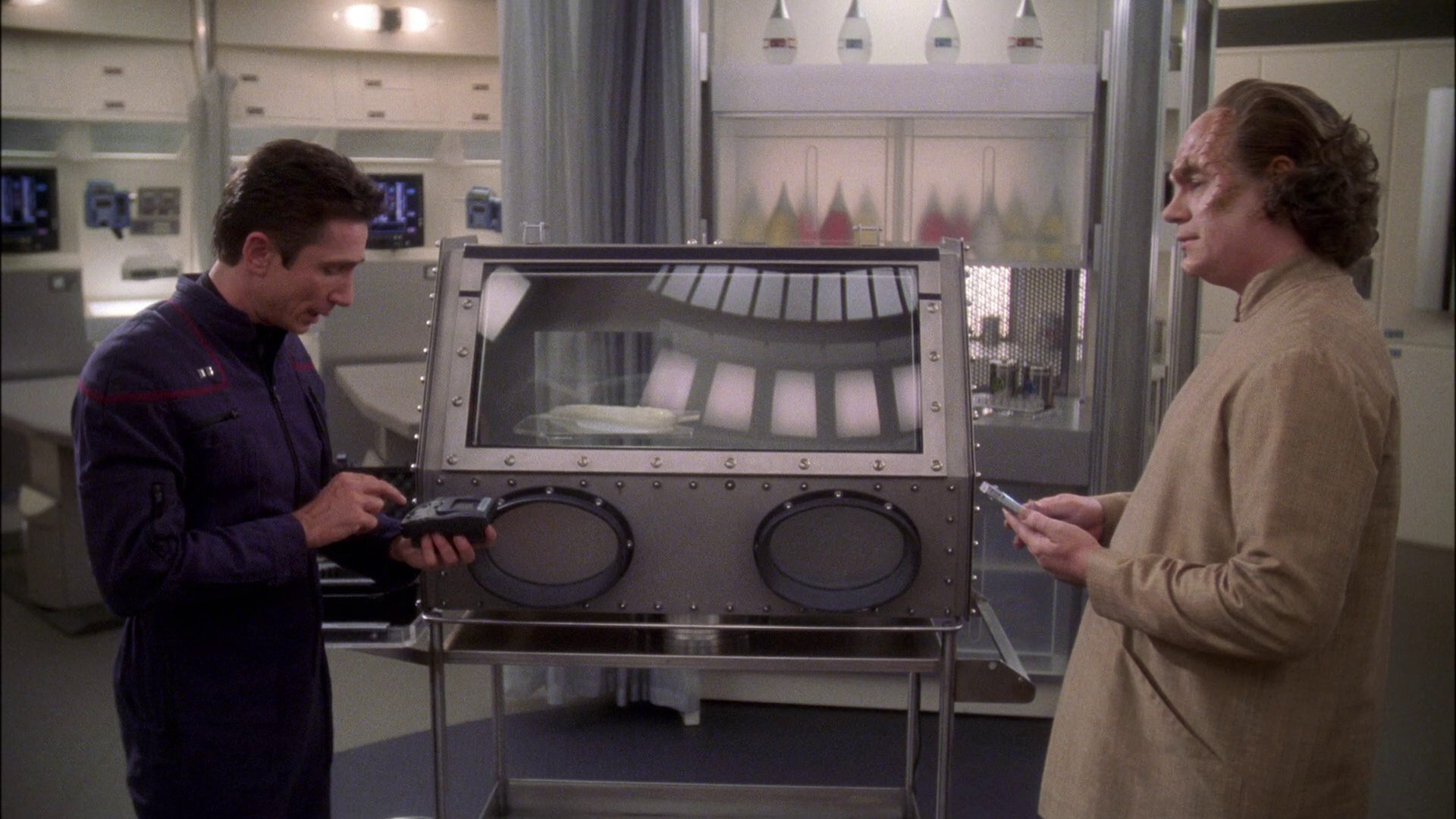 extant_StarTrek_ENT_1x22-VoxSola_2299.jpg