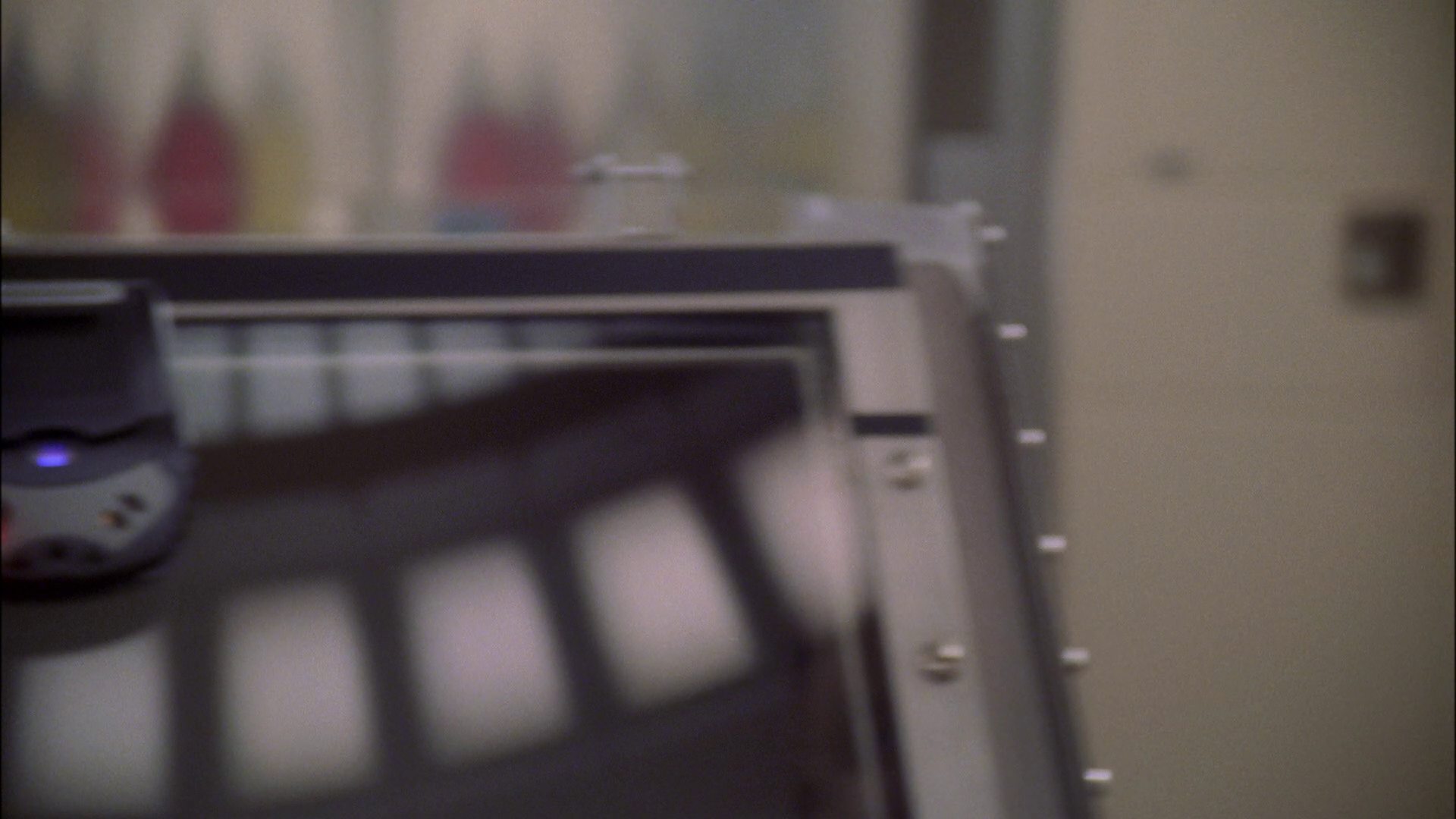 extant_StarTrek_ENT_1x22-VoxSola_2308.jpg
