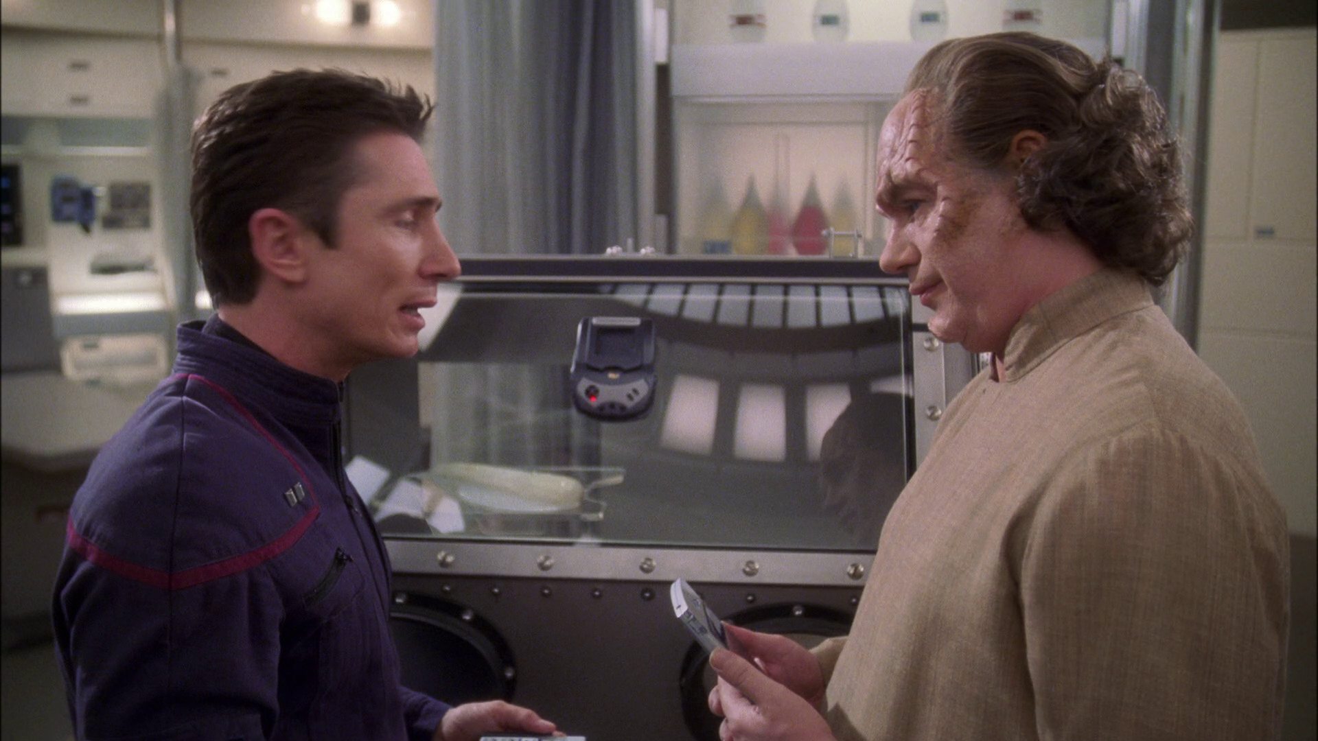 extant_StarTrek_ENT_1x22-VoxSola_2336.jpg