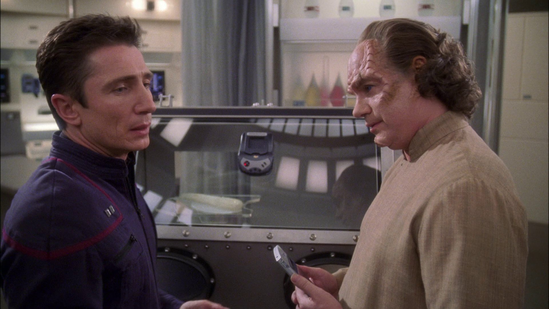 extant_StarTrek_ENT_1x22-VoxSola_2344.jpg