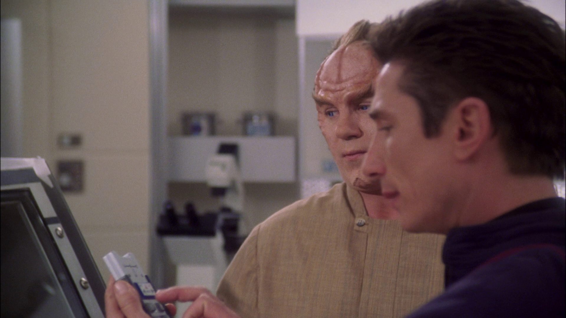 extant_StarTrek_ENT_1x22-VoxSola_2387.jpg