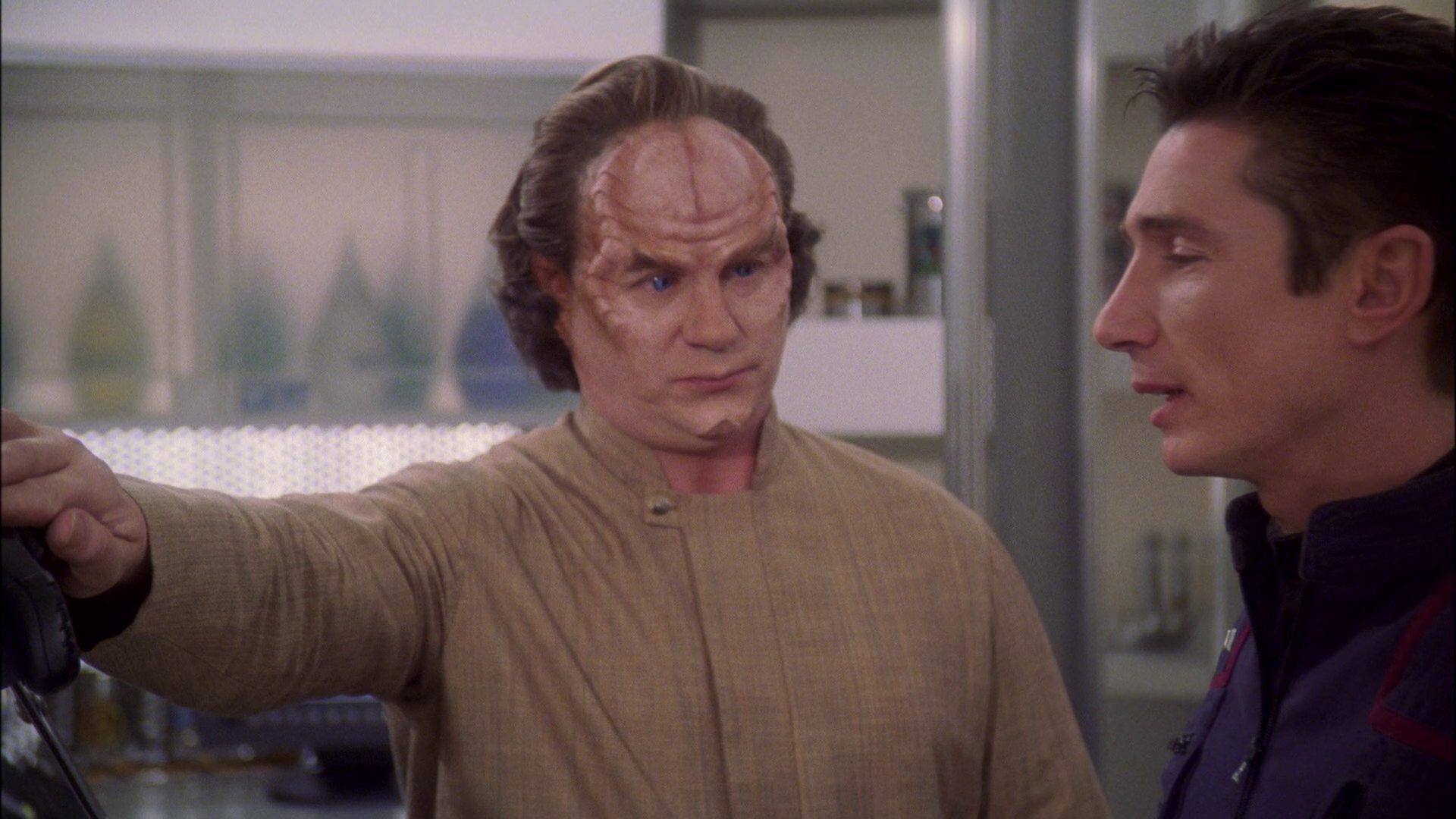 extant_StarTrek_ENT_1x22-VoxSola_2400.jpg