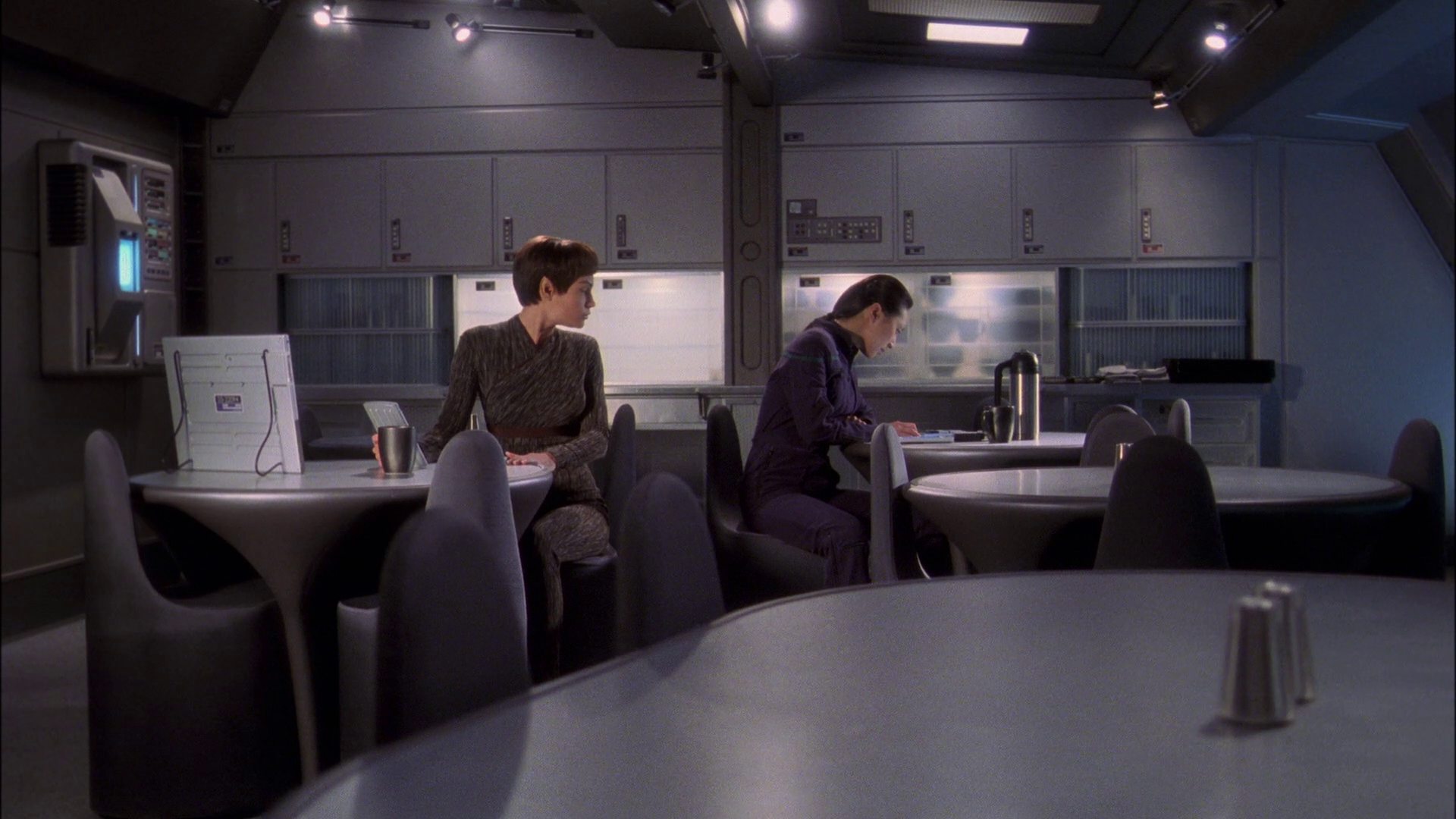 extant_StarTrek_ENT_1x22-VoxSola_2450.jpg