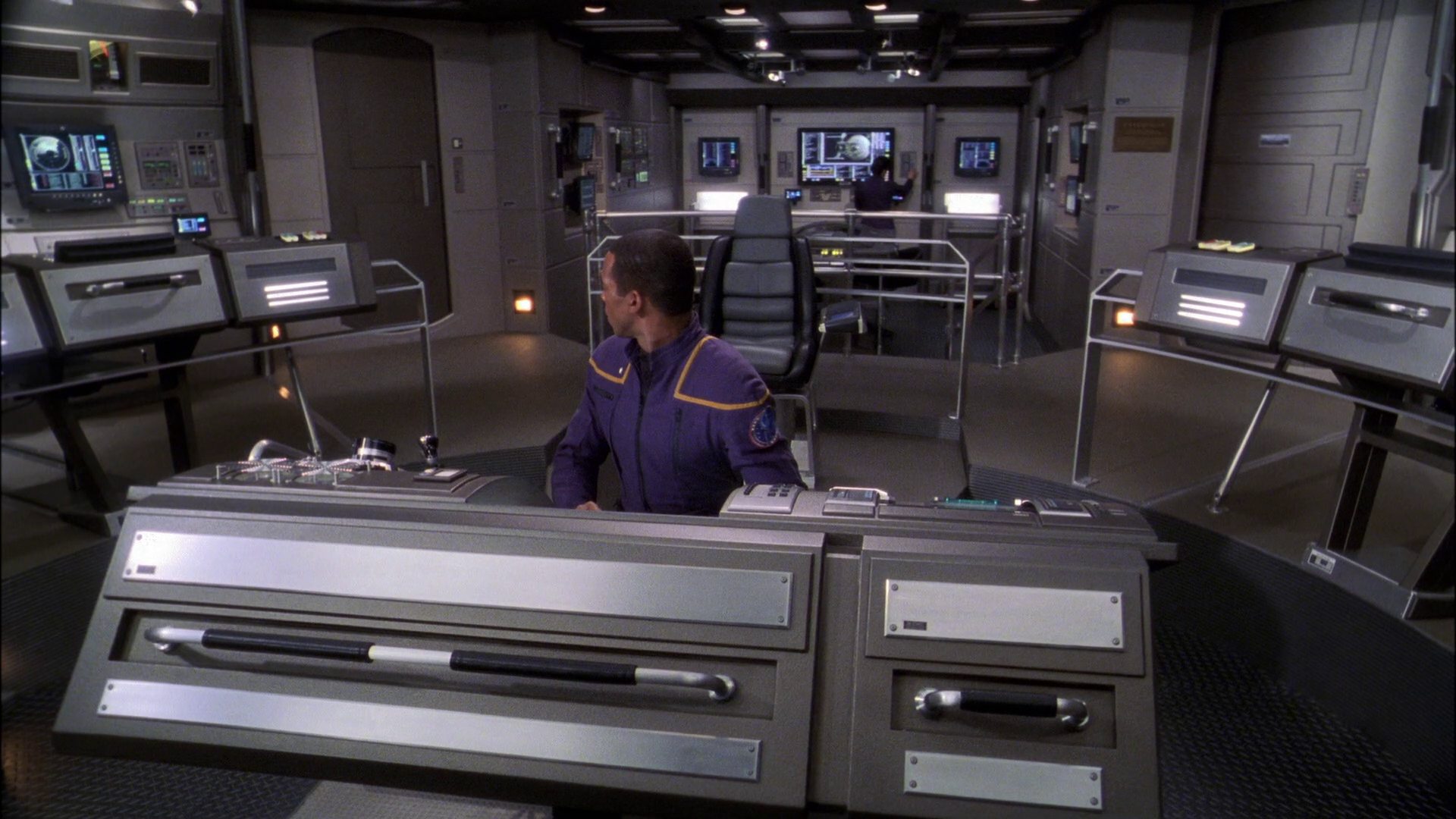 extant_StarTrek_ENT_1x22-VoxSola_2570.jpg