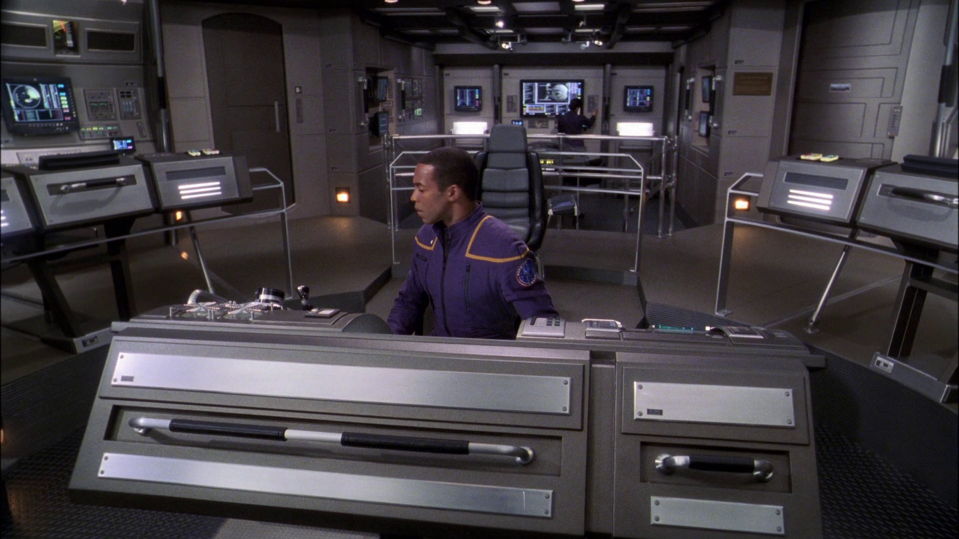 extant_StarTrek_ENT_1x22-VoxSola_2572.jpg