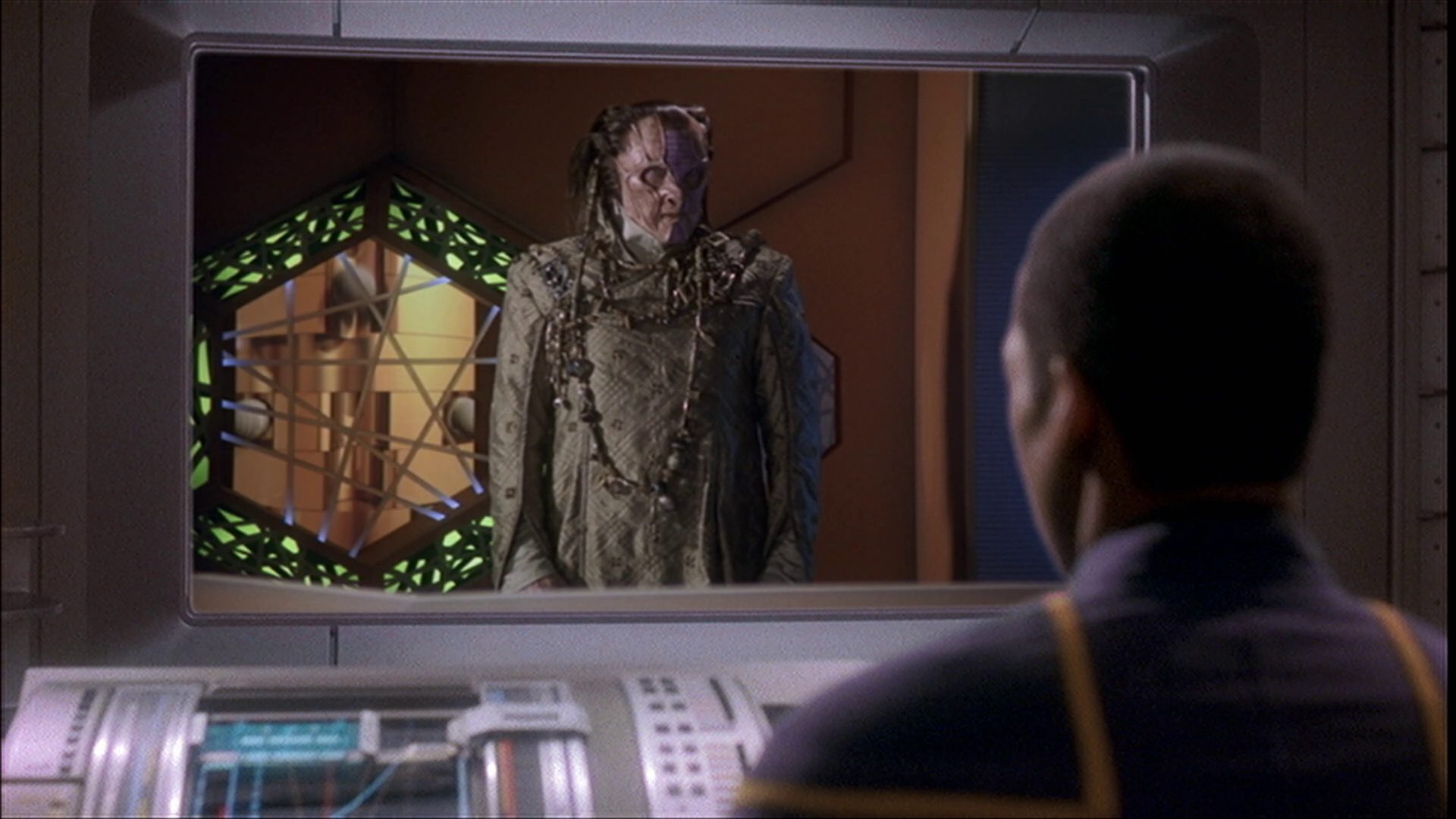extant_StarTrek_ENT_1x22-VoxSola_2611.jpg
