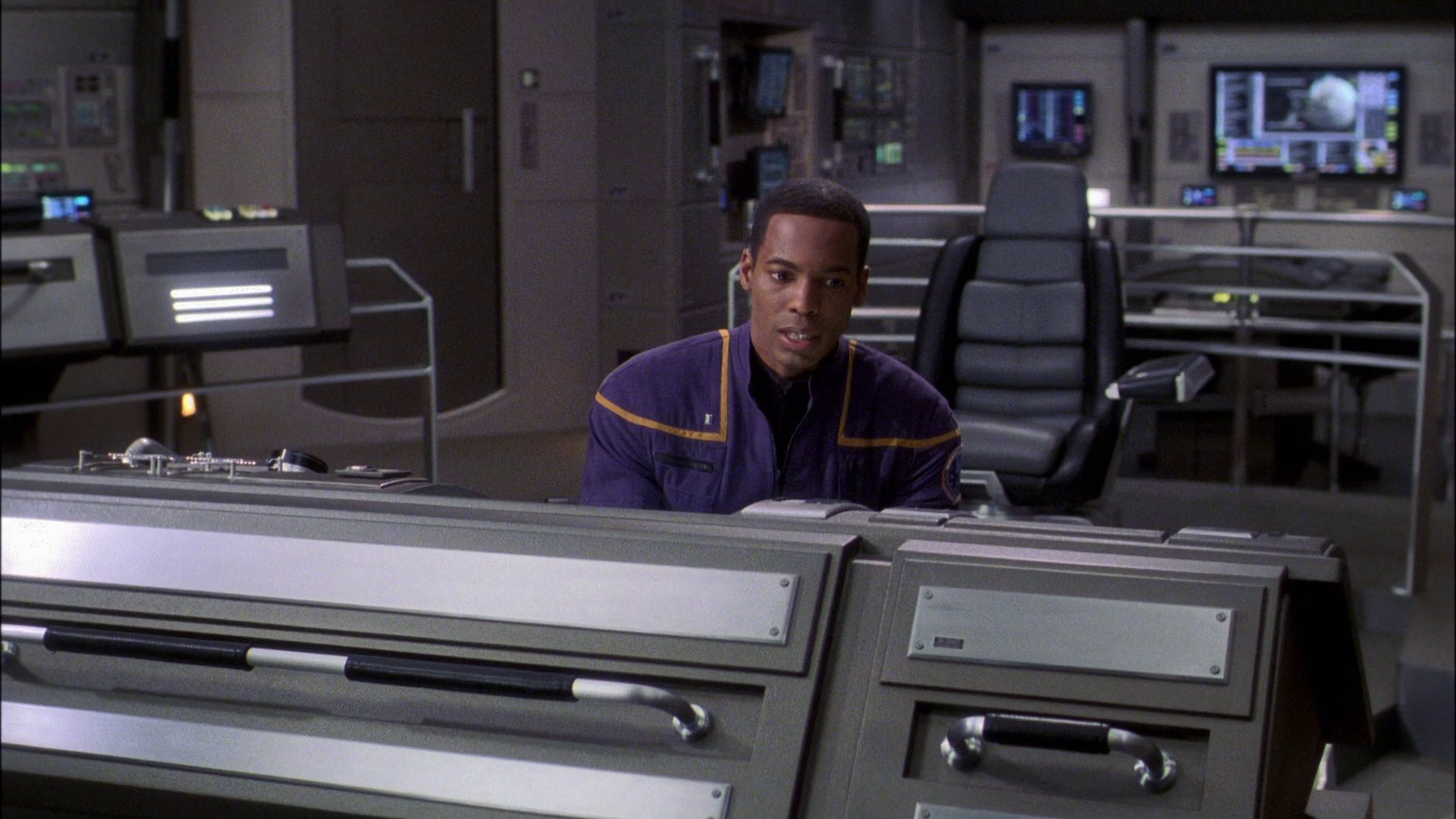 extant_StarTrek_ENT_1x22-VoxSola_2617.jpg