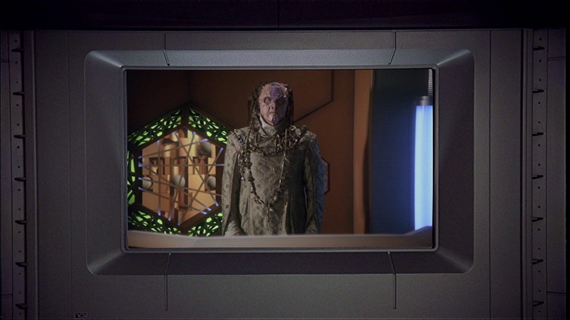 extant_StarTrek_ENT_1x22-VoxSola_2629.jpg