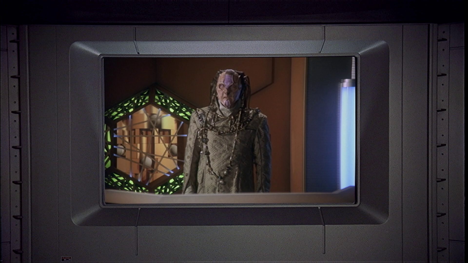 extant_StarTrek_ENT_1x22-VoxSola_2631.jpg