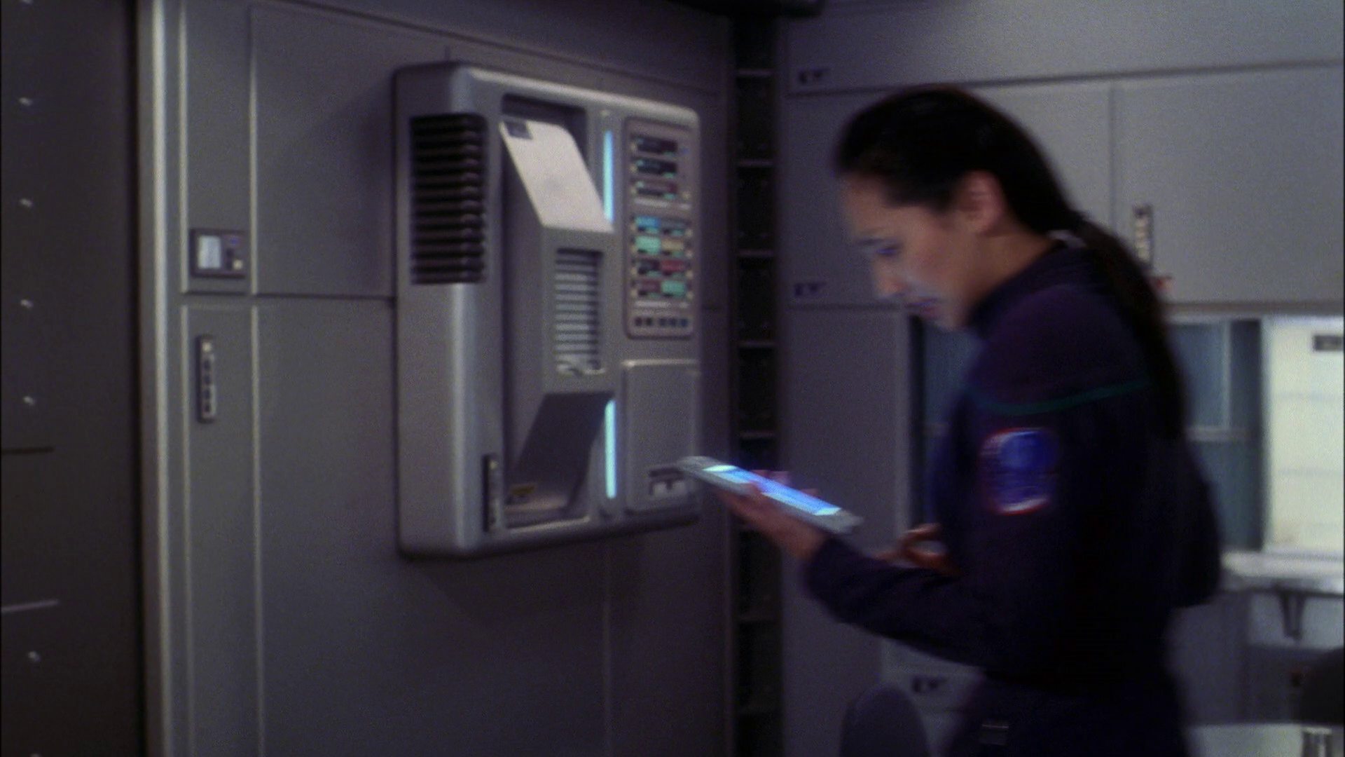 extant_StarTrek_ENT_1x22-VoxSola_2875.jpg