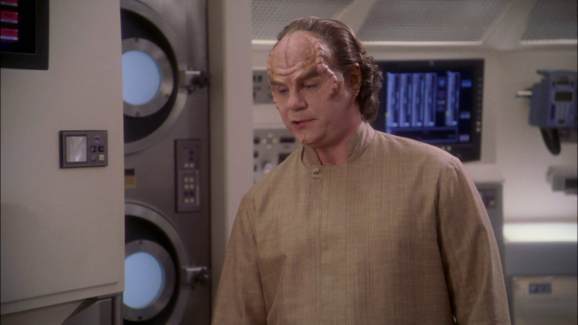 extant_StarTrek_ENT_1x22-VoxSola_2907.jpg