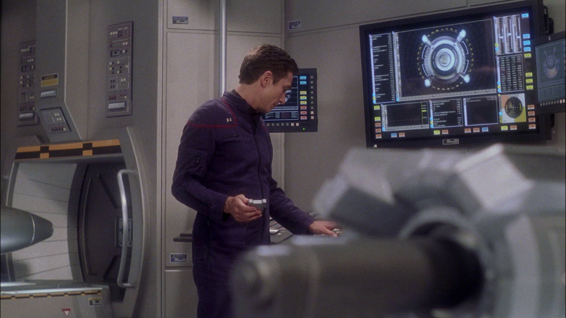 extant_StarTrek_ENT_1x22-VoxSola_2955.jpg