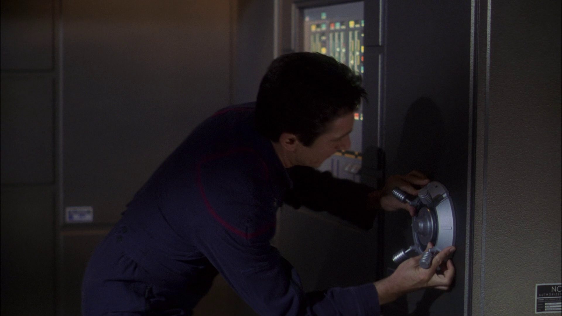 extant_StarTrek_ENT_1x22-VoxSola_3071.jpg